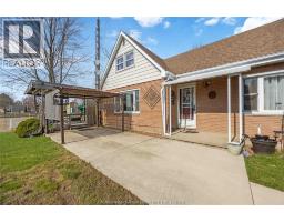 Laundry room - 5 Cameron Street, Wallaceburg, ON N8A1R3 Photo 6