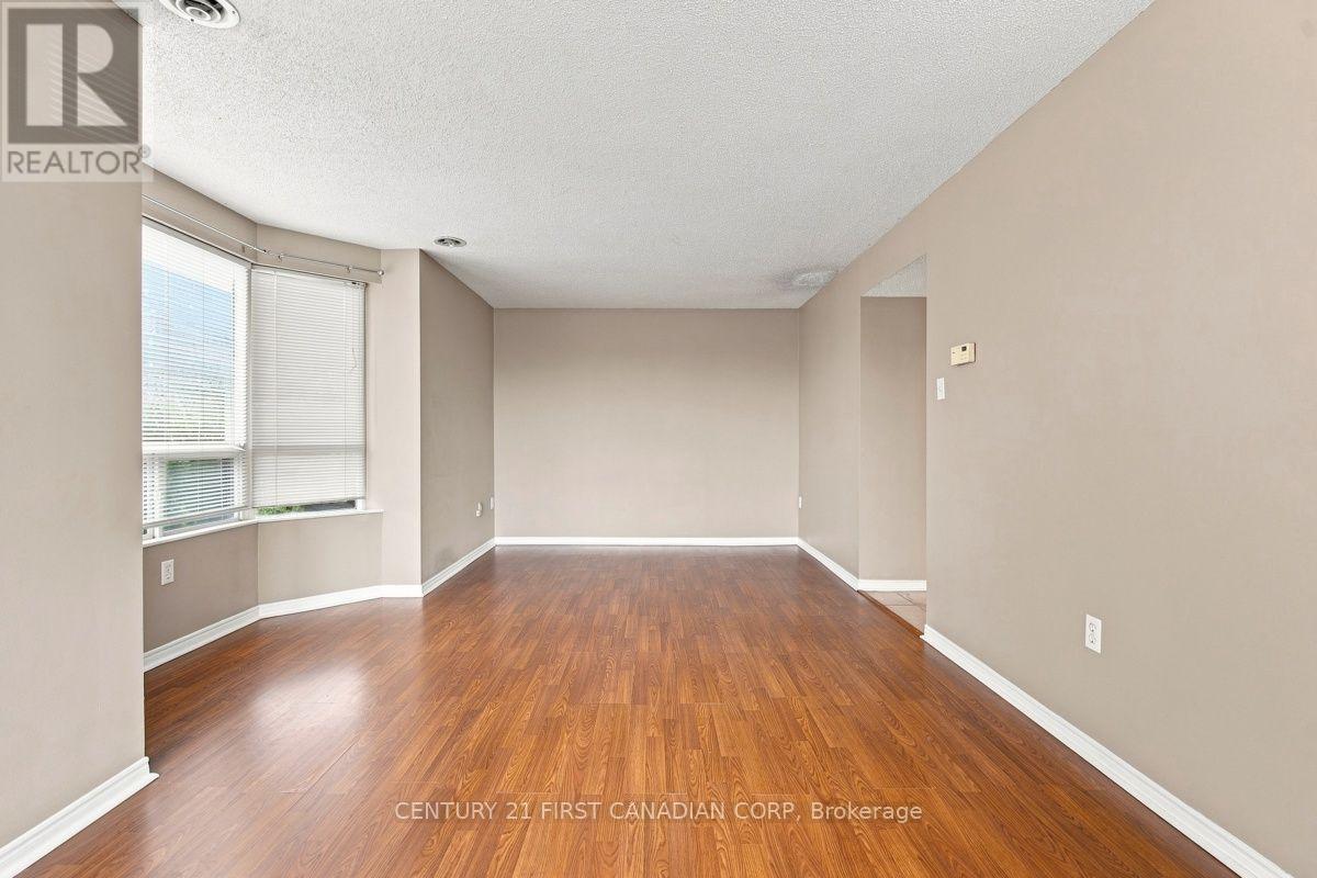30 Chapman Court — photo 18