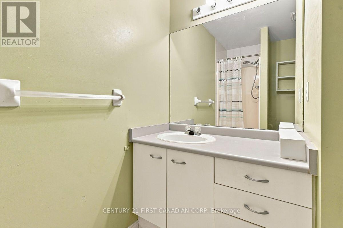 30 Chapman Court — photo 24