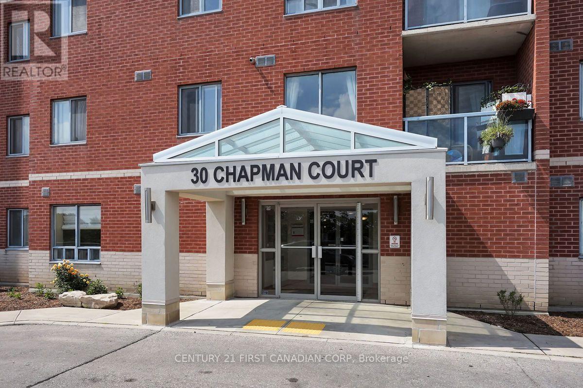 310 - 30 CHAPMAN COURT, London North (North I) — photo 4