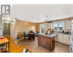 100 Canterbury Drive thumbnail 20