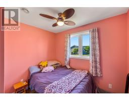 100 Canterbury Drive thumbnail 21