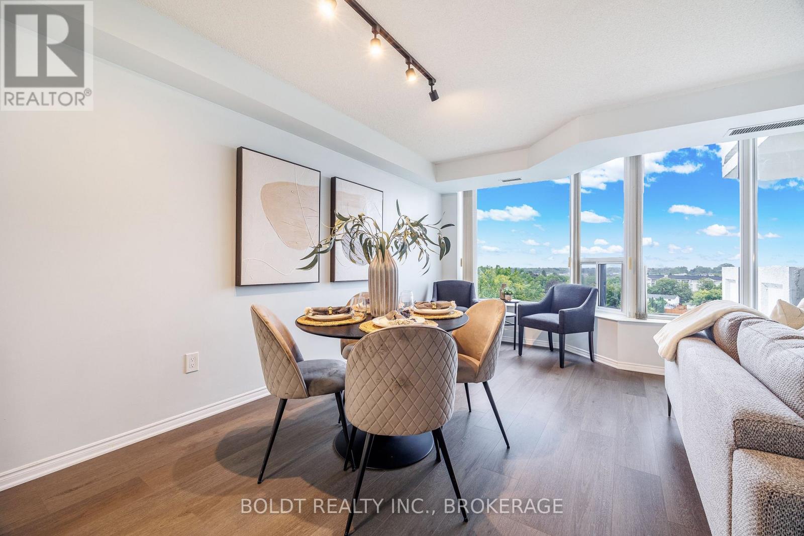 #812 81 SCOTT STREET - Image 14