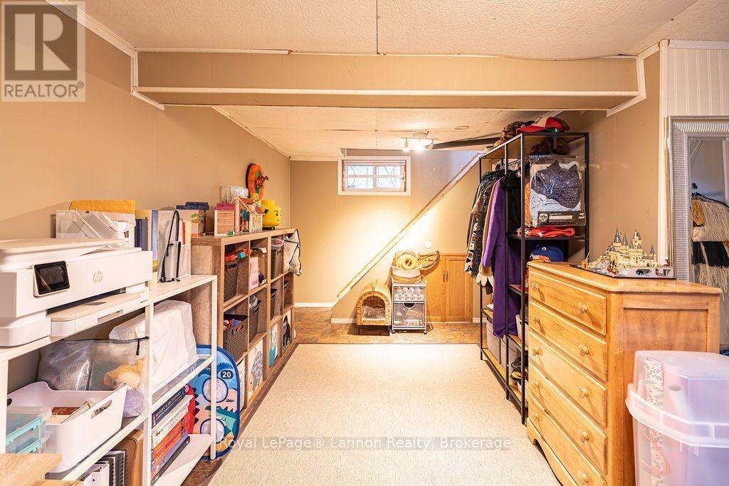 138 COLLEGE STREET - 21