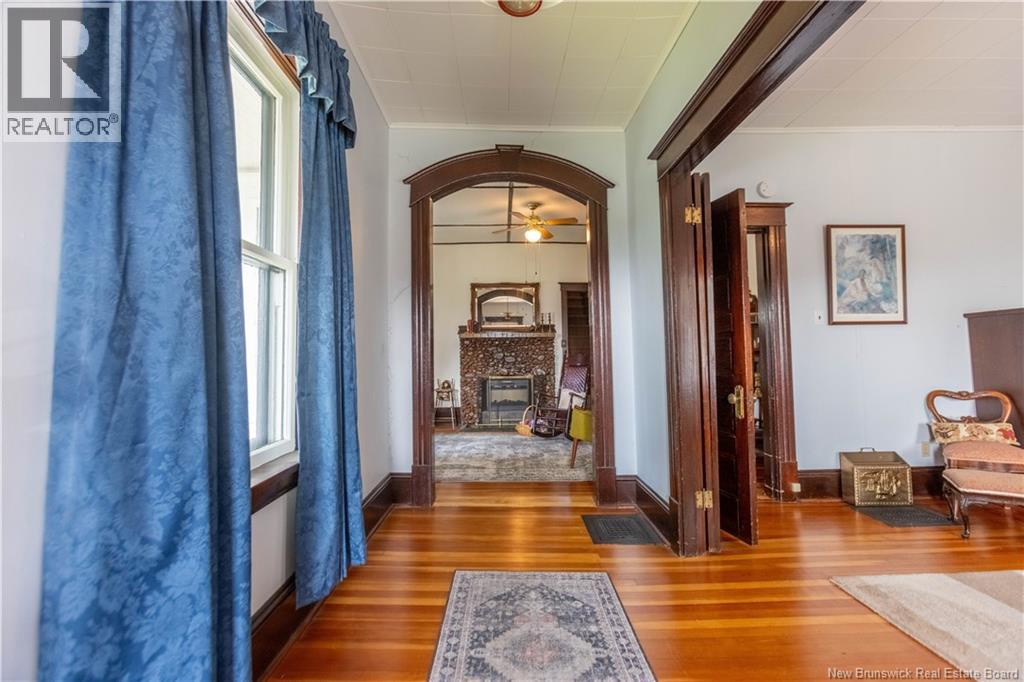 36 Main Street - 26