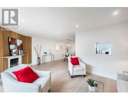 33 Cheryl Shepway, Toronto, ON M2J4R5 Photo 12