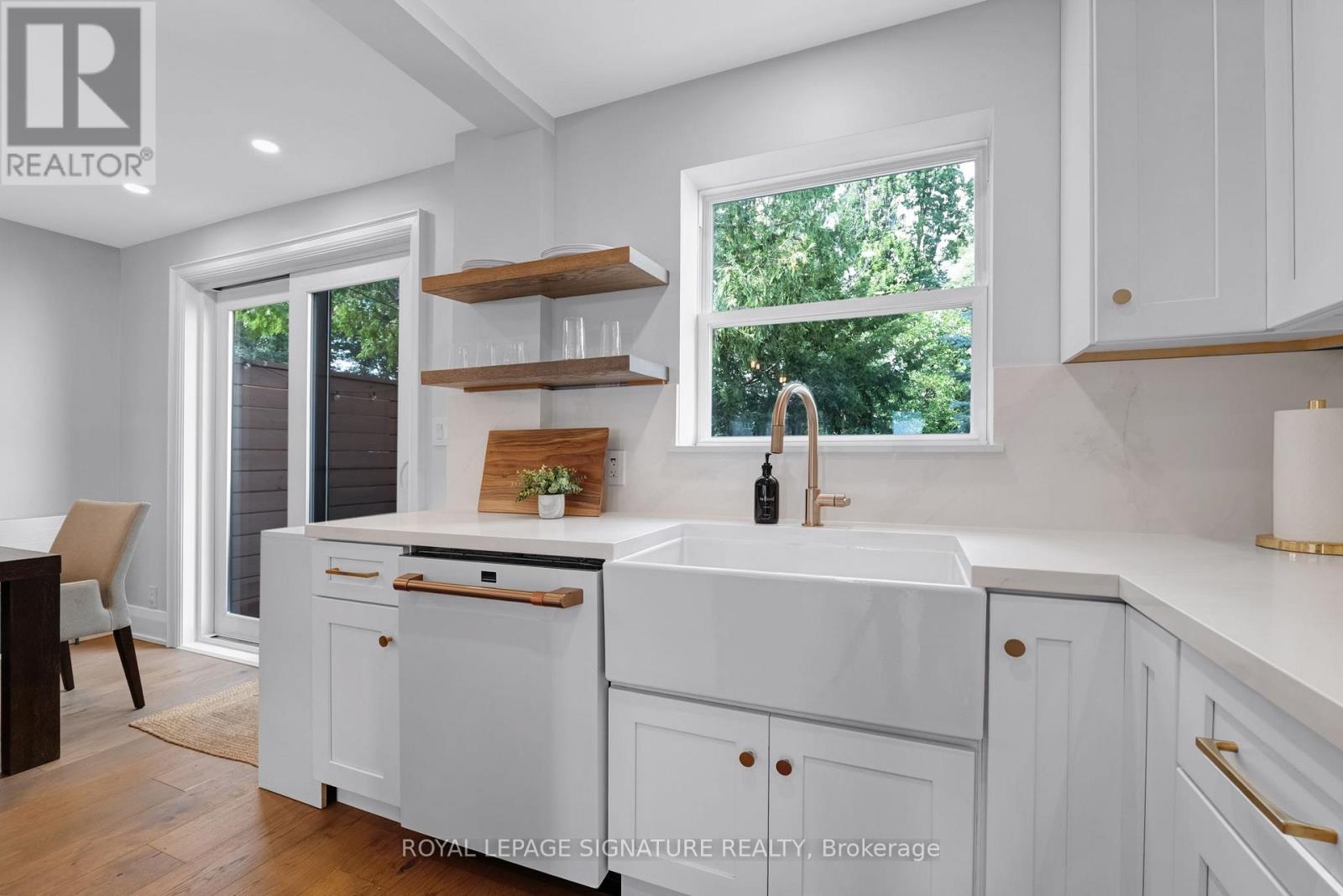 124 DONLEA DRIVE - 11