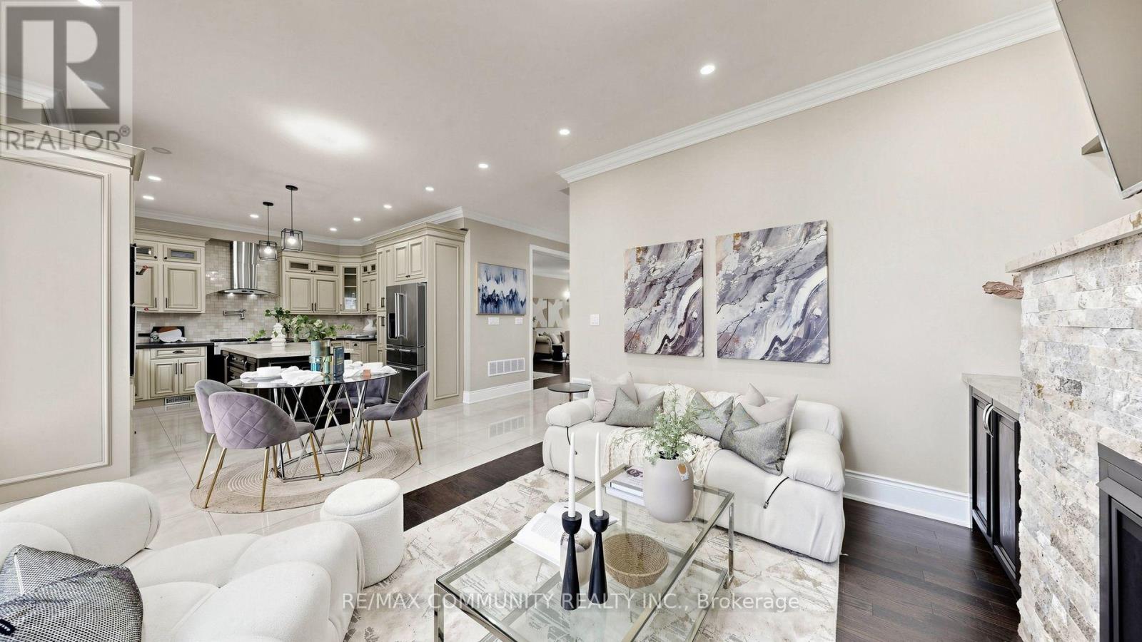 118 HAREWOOD AVENUE - 10