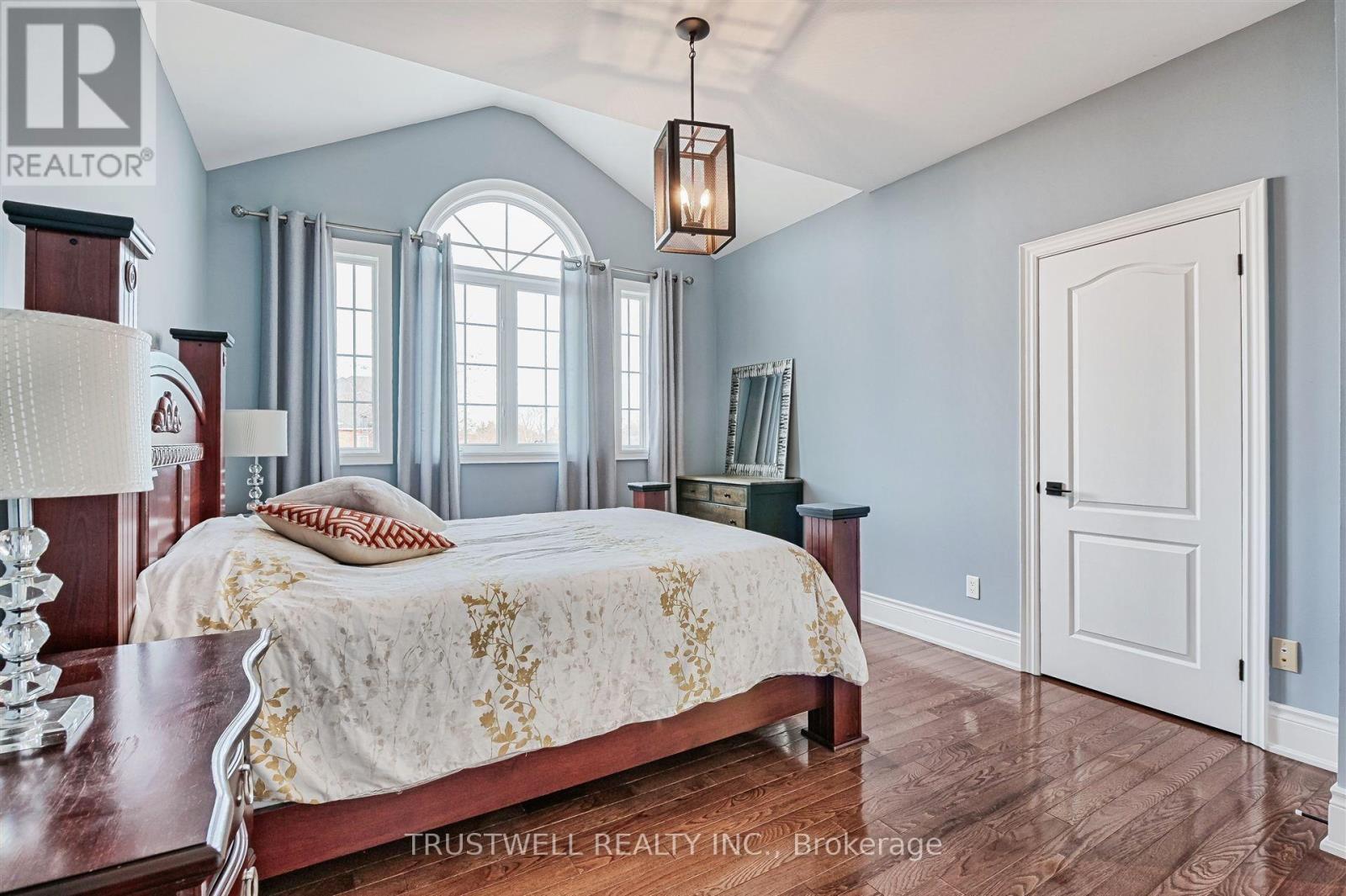 1799 GRAYABBEY COURT - 29
