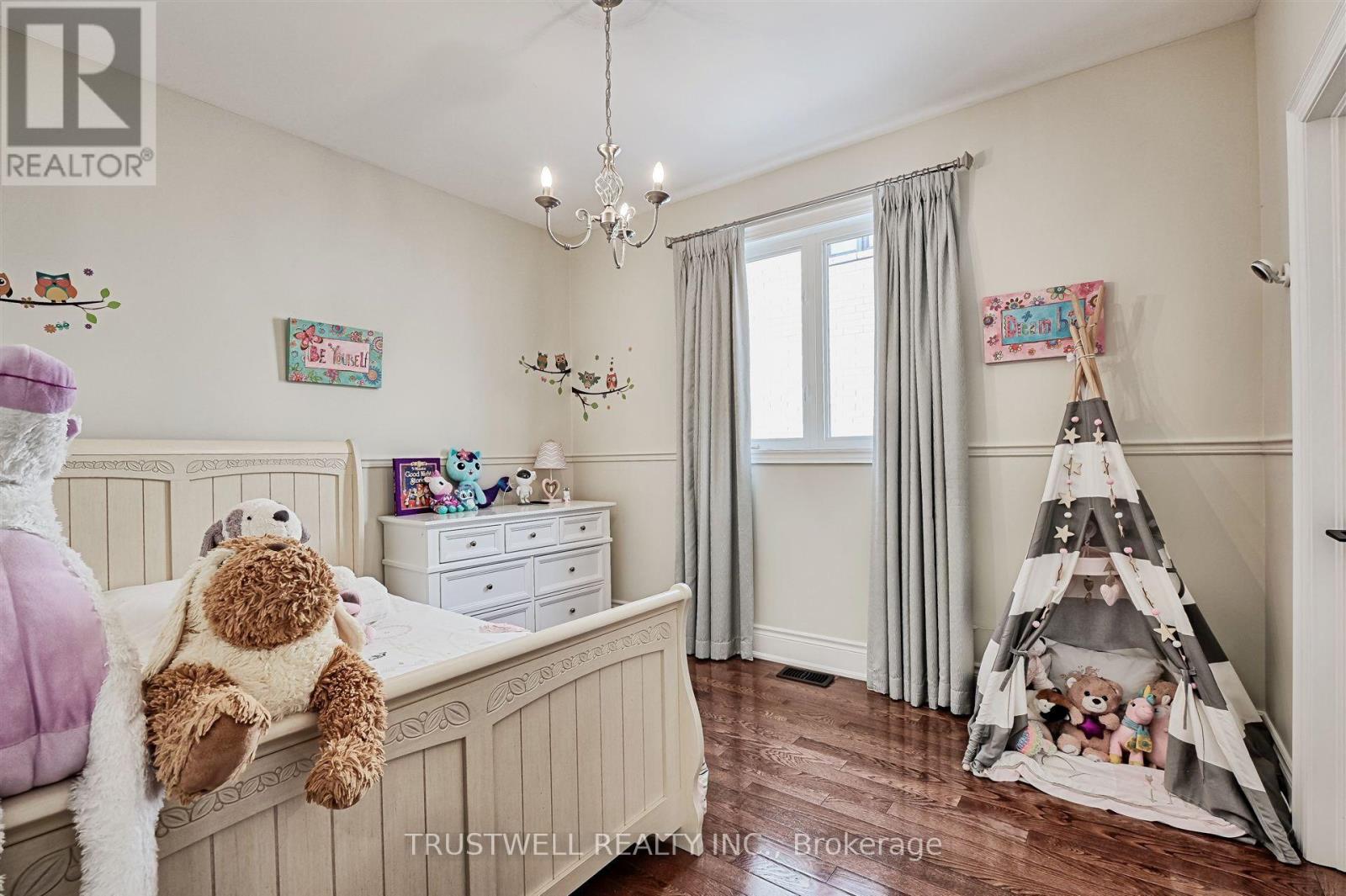 1799 GRAYABBEY COURT - 31