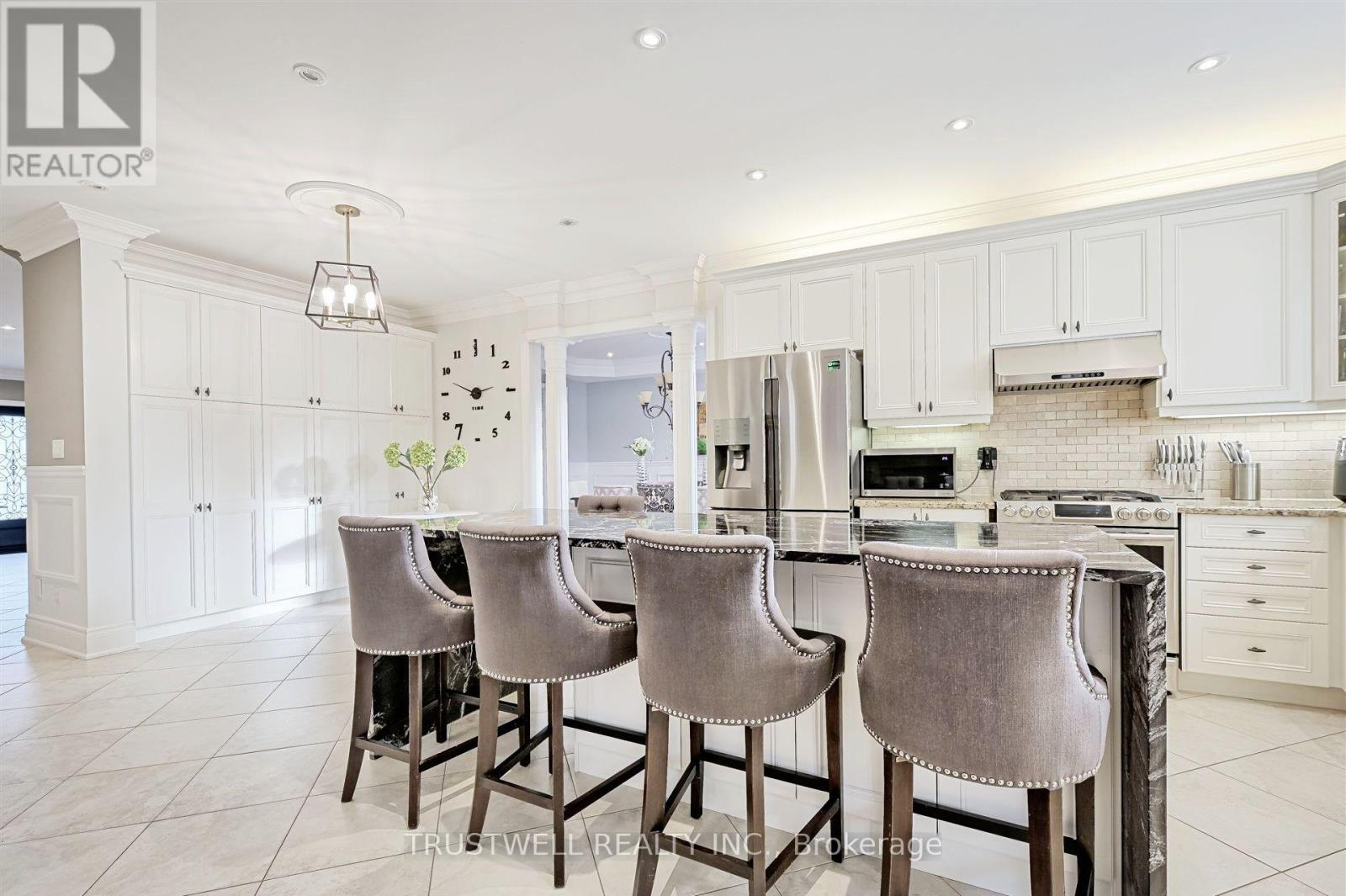 1799 GRAYABBEY COURT - 8
