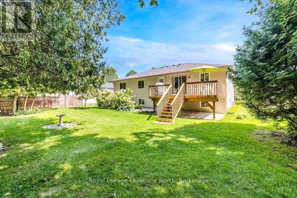 40 FAIRWAY CRESCENT - 25