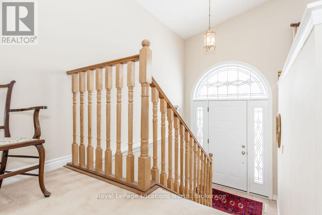 40 FAIRWAY CRESCENT - 4