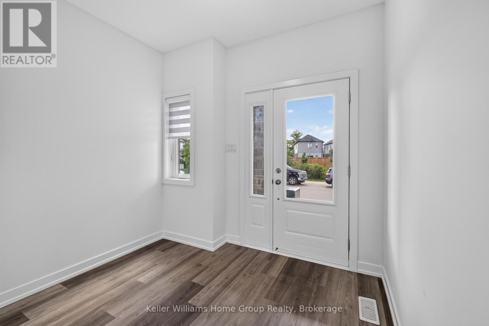 23 FERRIS CIRCLE, Guelph (Clairfields/Hanlon Business Park) — photo 3