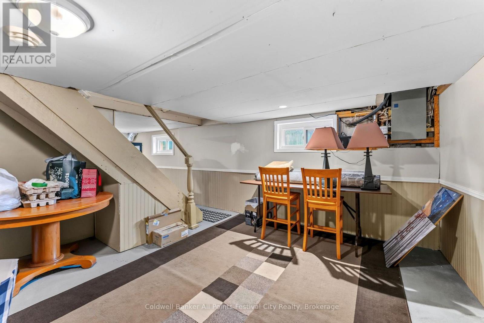 16 BRITANNIA ROAD E - Image 34