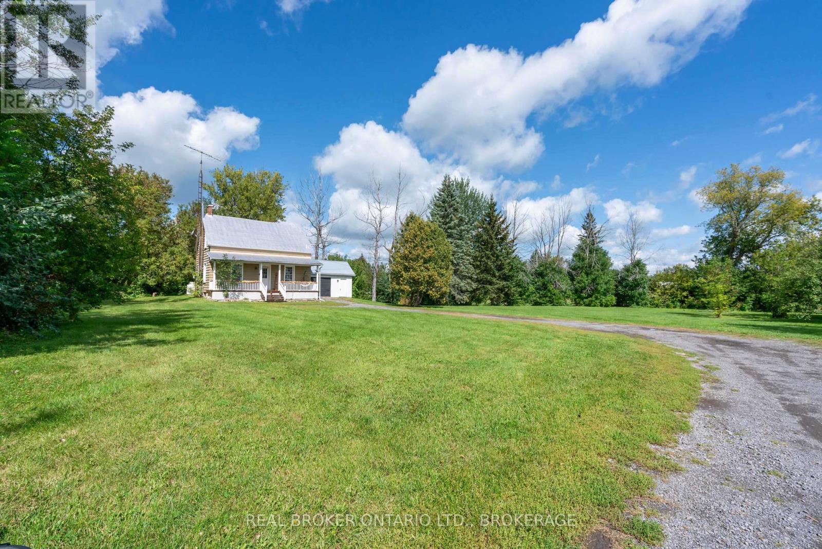 20310 KENYON CONC RD 8 ROAD, North Glengarry — photo 2