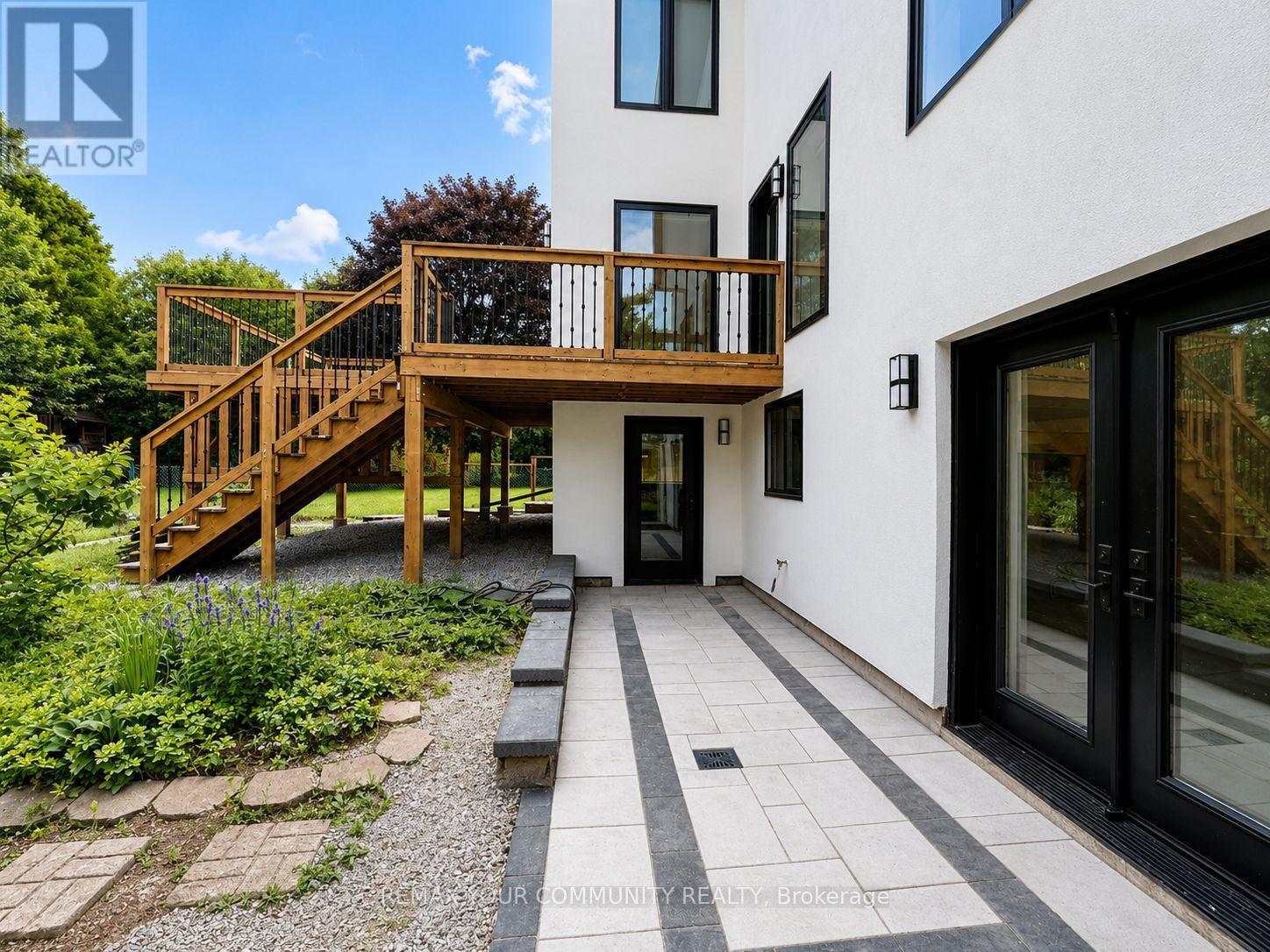 BSMT - 969 WILDWOOD DRIVE, Newmarket (Gorham-College Manor) — photo 7