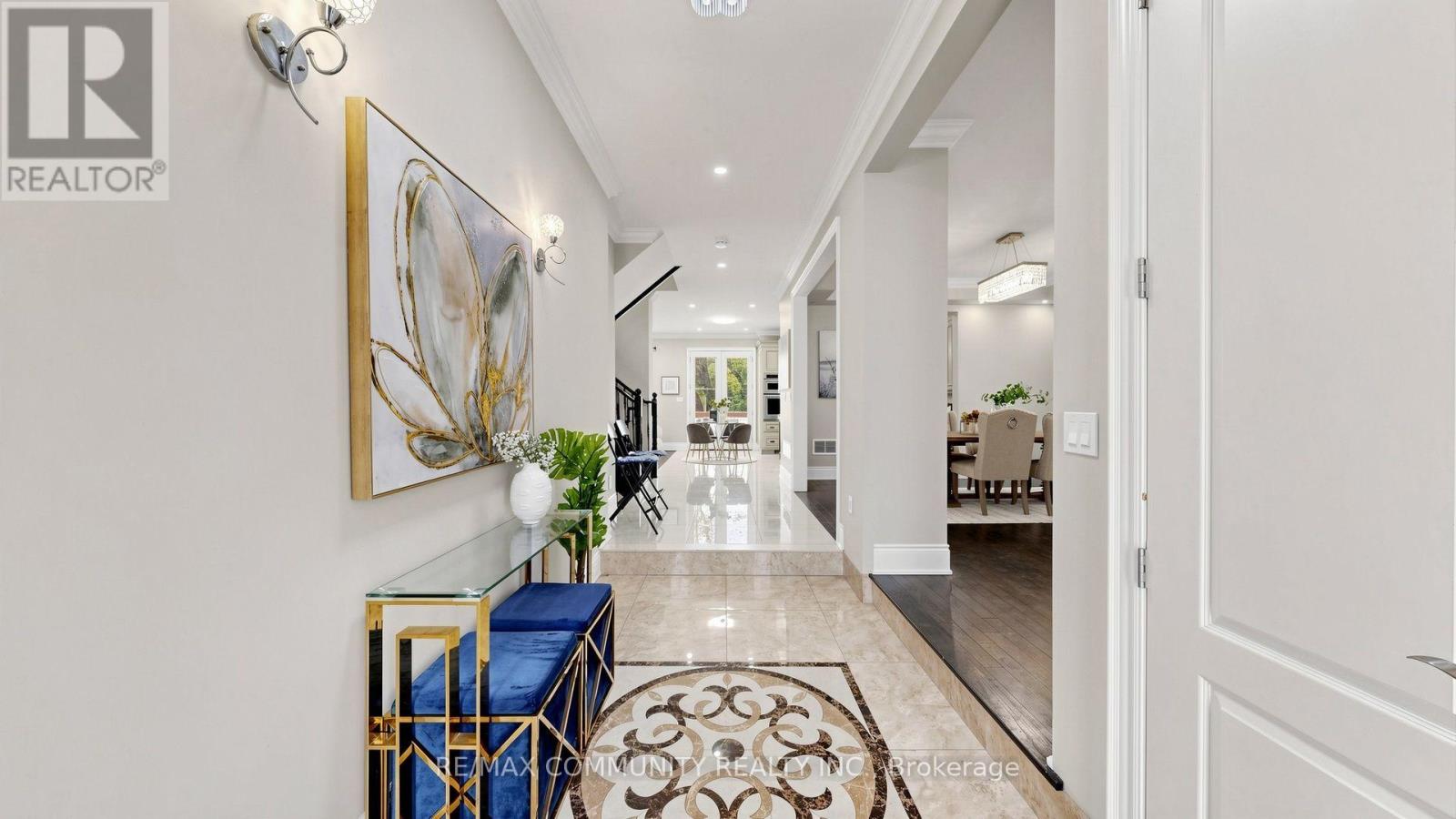 118 HAREWOOD AVENUE - 18