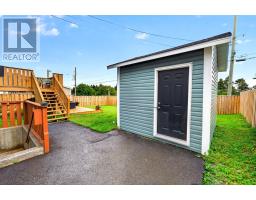 86 Hollyberry Drive thumbnail 38
