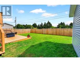 86 Hollyberry Drive thumbnail 43