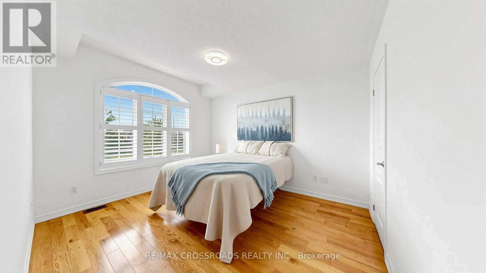 42 BOWKETT DRIVE - 29
