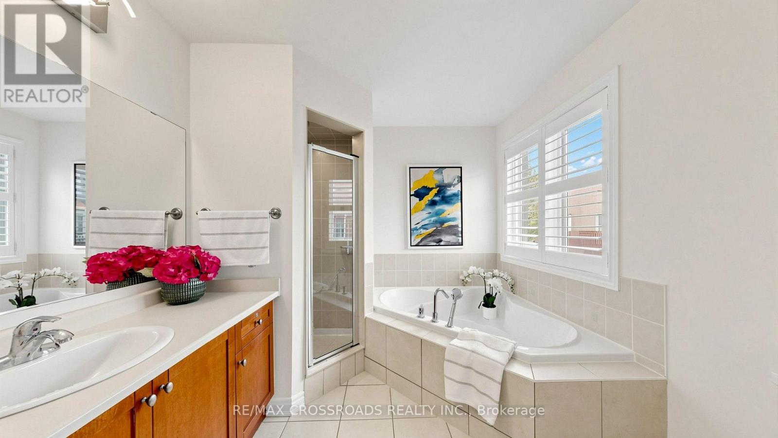 42 BOWKETT DRIVE - 34