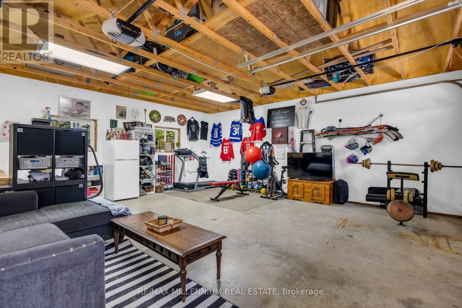 1537 QUEEN STREET E - Image 26