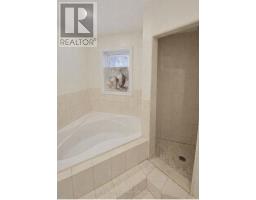Upper - 6959 Tassel Crescent, Mississauga, ON L5W1G9 Photo 18