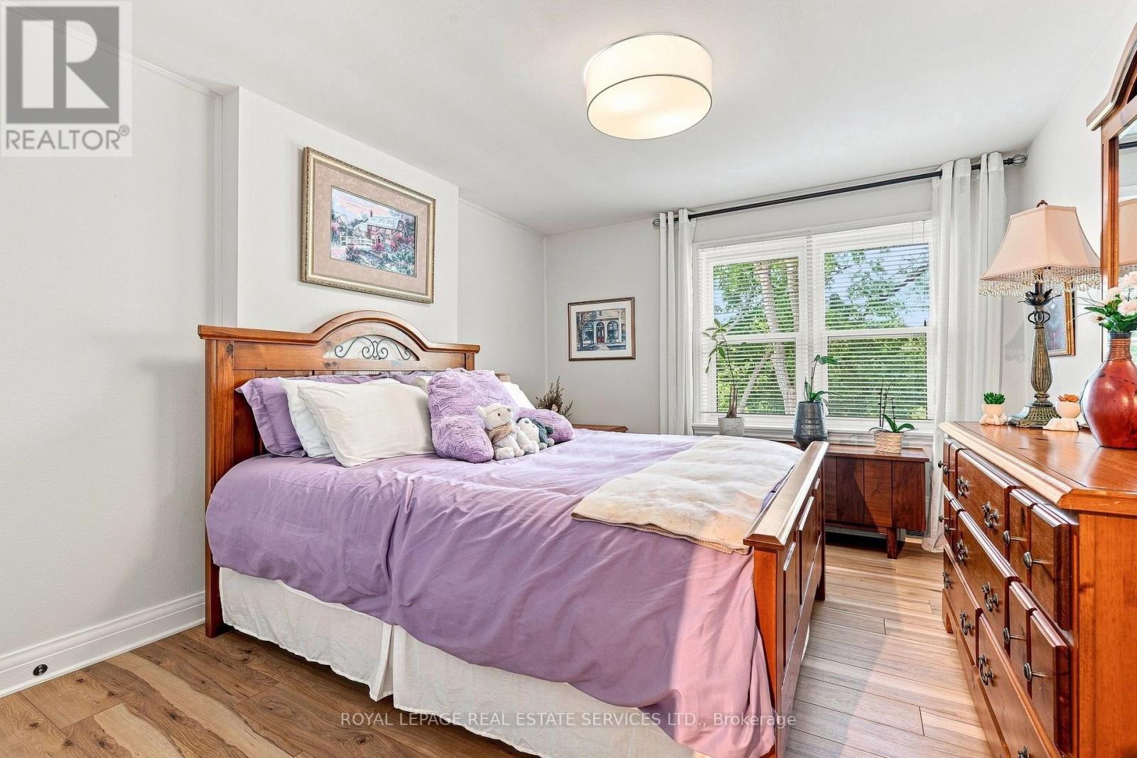 372 TRAFALGAR ROAD - 36