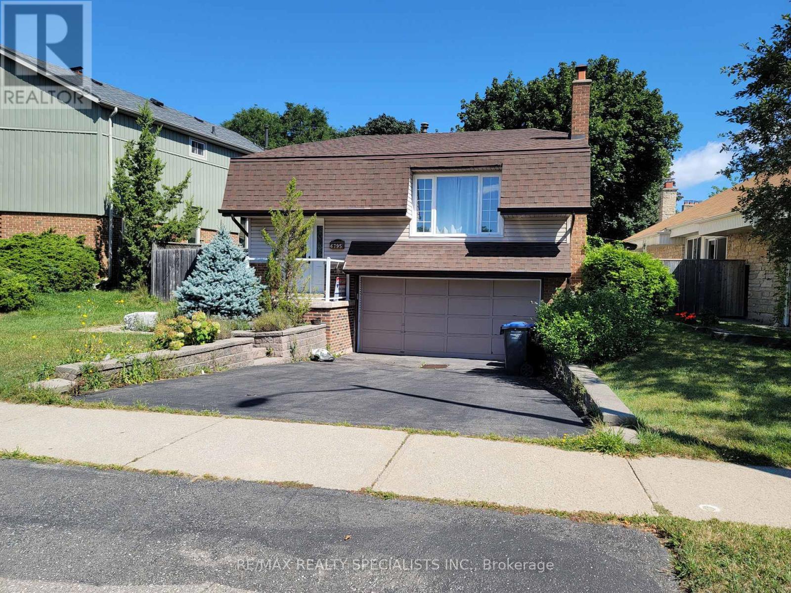 Photo of 6795 Shelter Bay Road