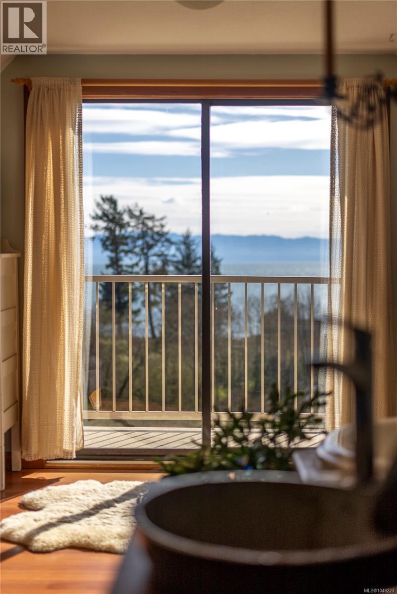 8750 West Coast Rd, Sooke
