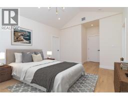 701 Madrona Pl, Langford, BC V9B6C6 Photo 16