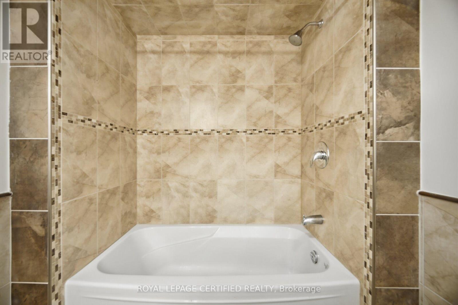 3490 REXWAY DRIVE - Image 35