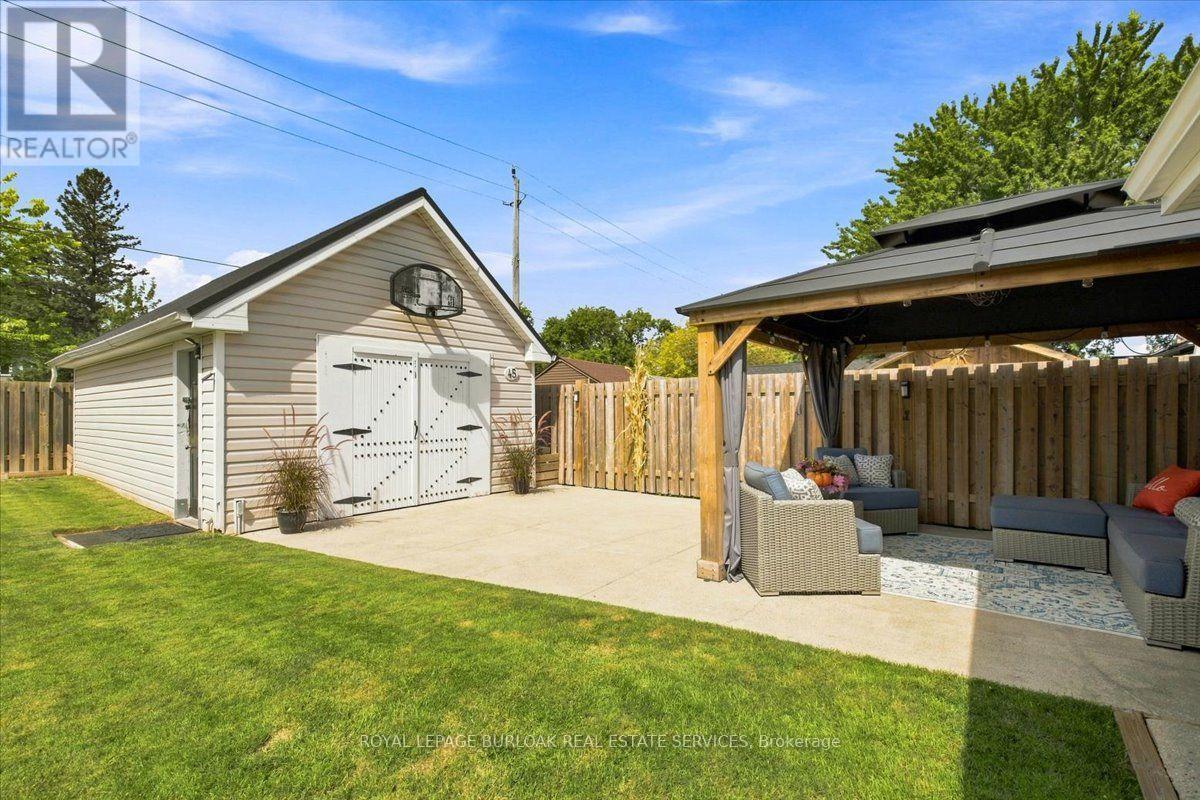 45 RODMAN STREET - 40