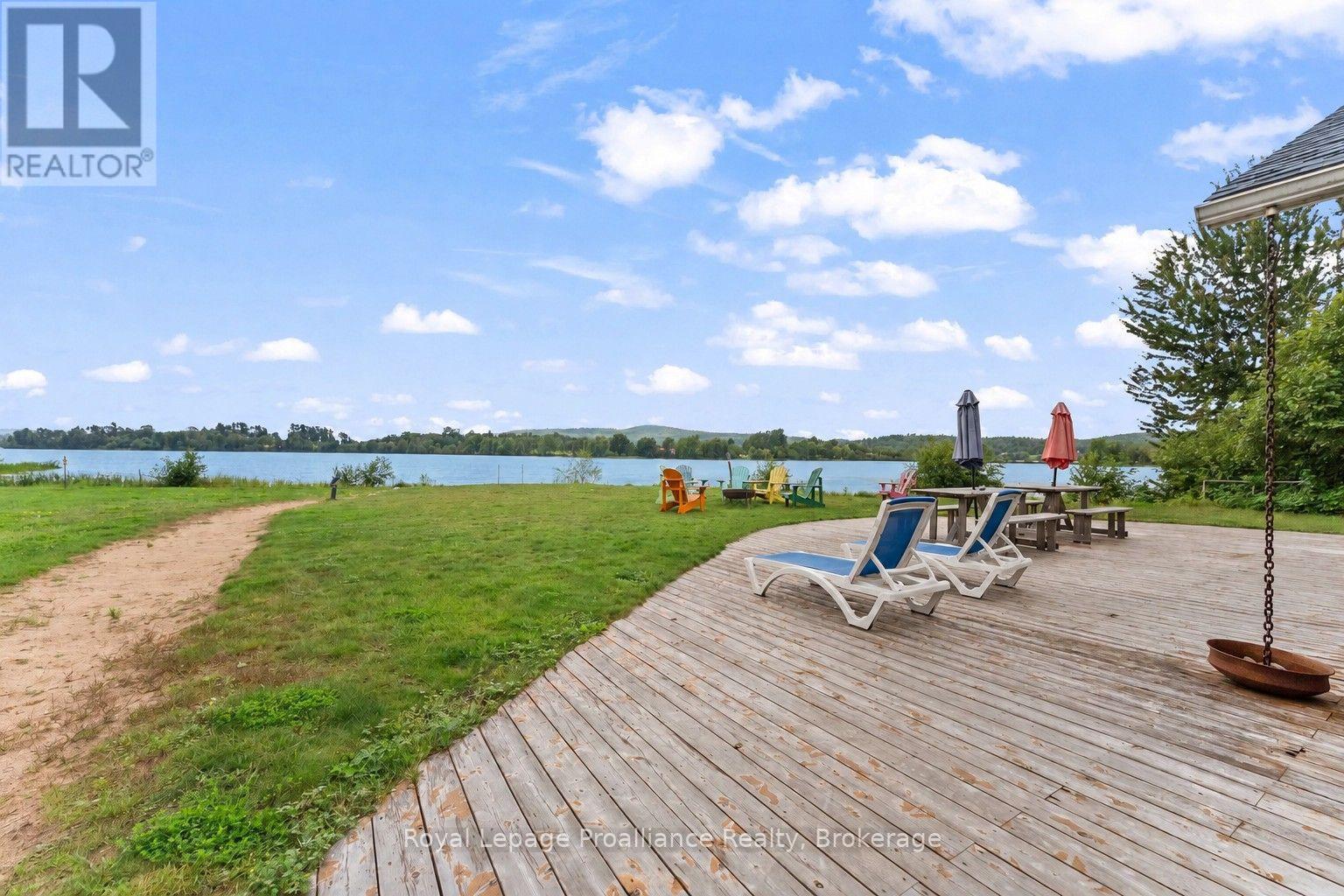 137 LAKESHORE DRIVE - Image 36
