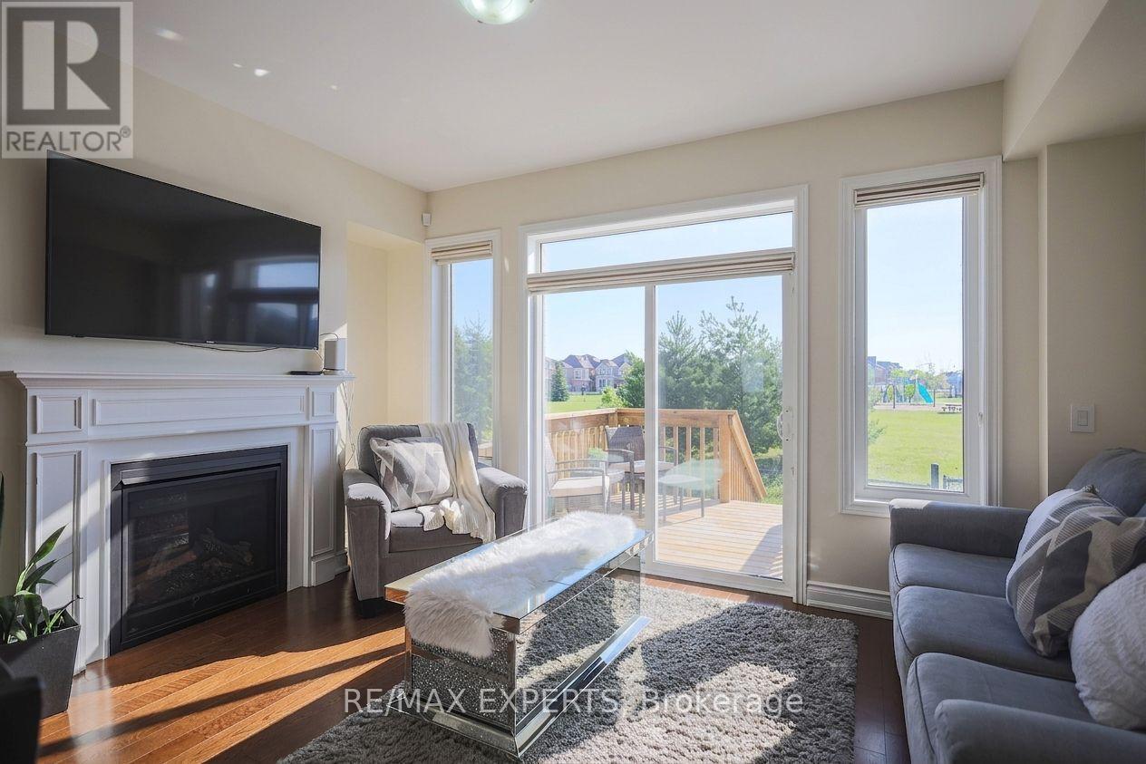 27 HOGAN MANOR DRIVE, Brampton (Northwest Brampton) — photo 6