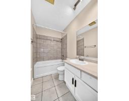 1119 38 St Nw, Edmonton, AB T6L2K8 Photo 27