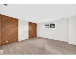 1119 38 St Nw, Edmonton, AB T6L2K8 Photo 29