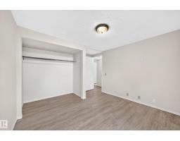 1119 38 St Nw, Edmonton, AB T6L2K8 Photo 37