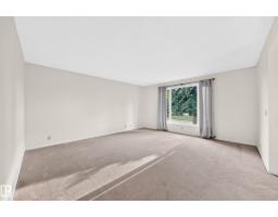 1119 38 St Nw, Edmonton, AB T6L2K8 Photo 13