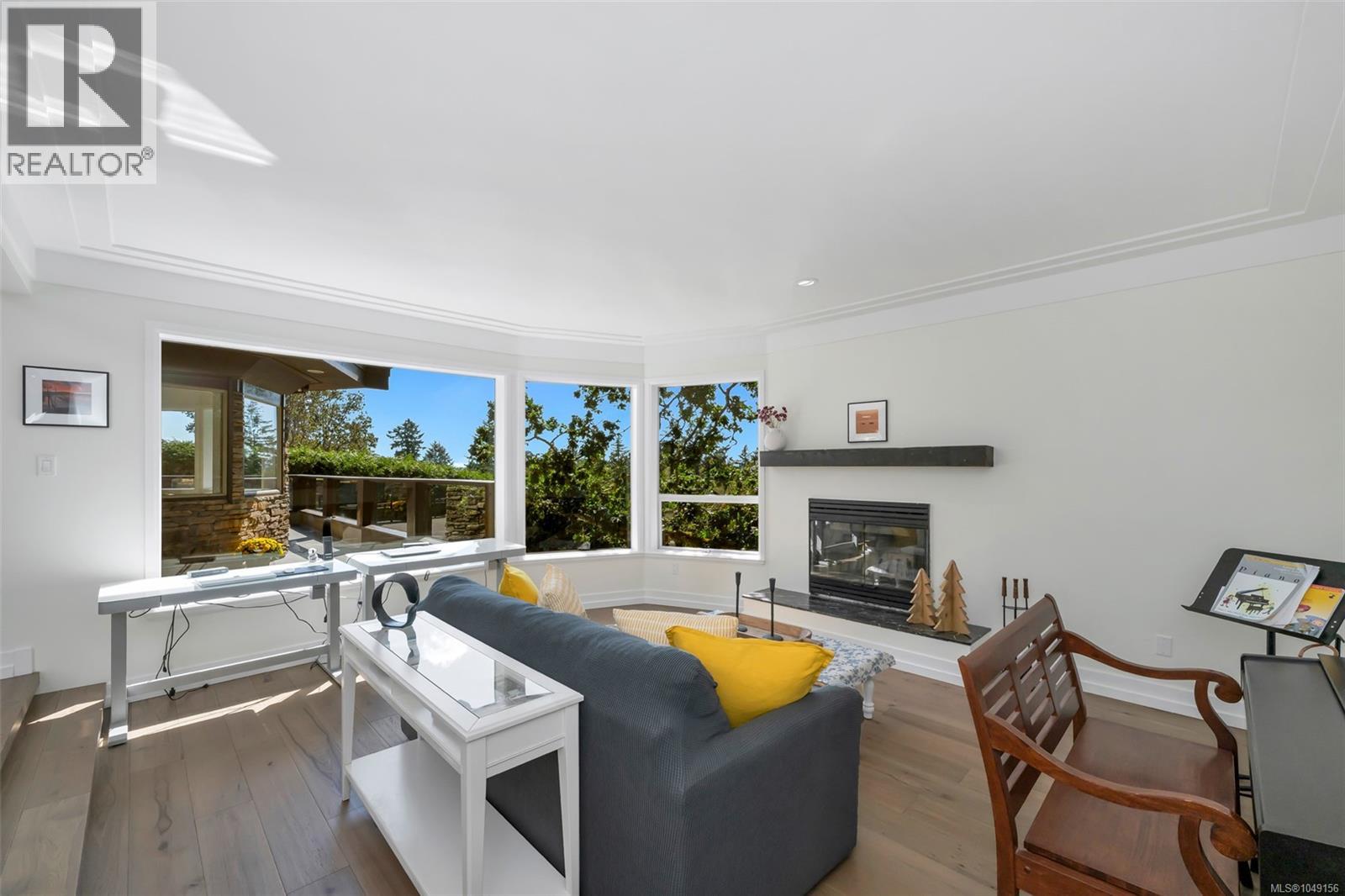 874 Kentwood Lane - 14