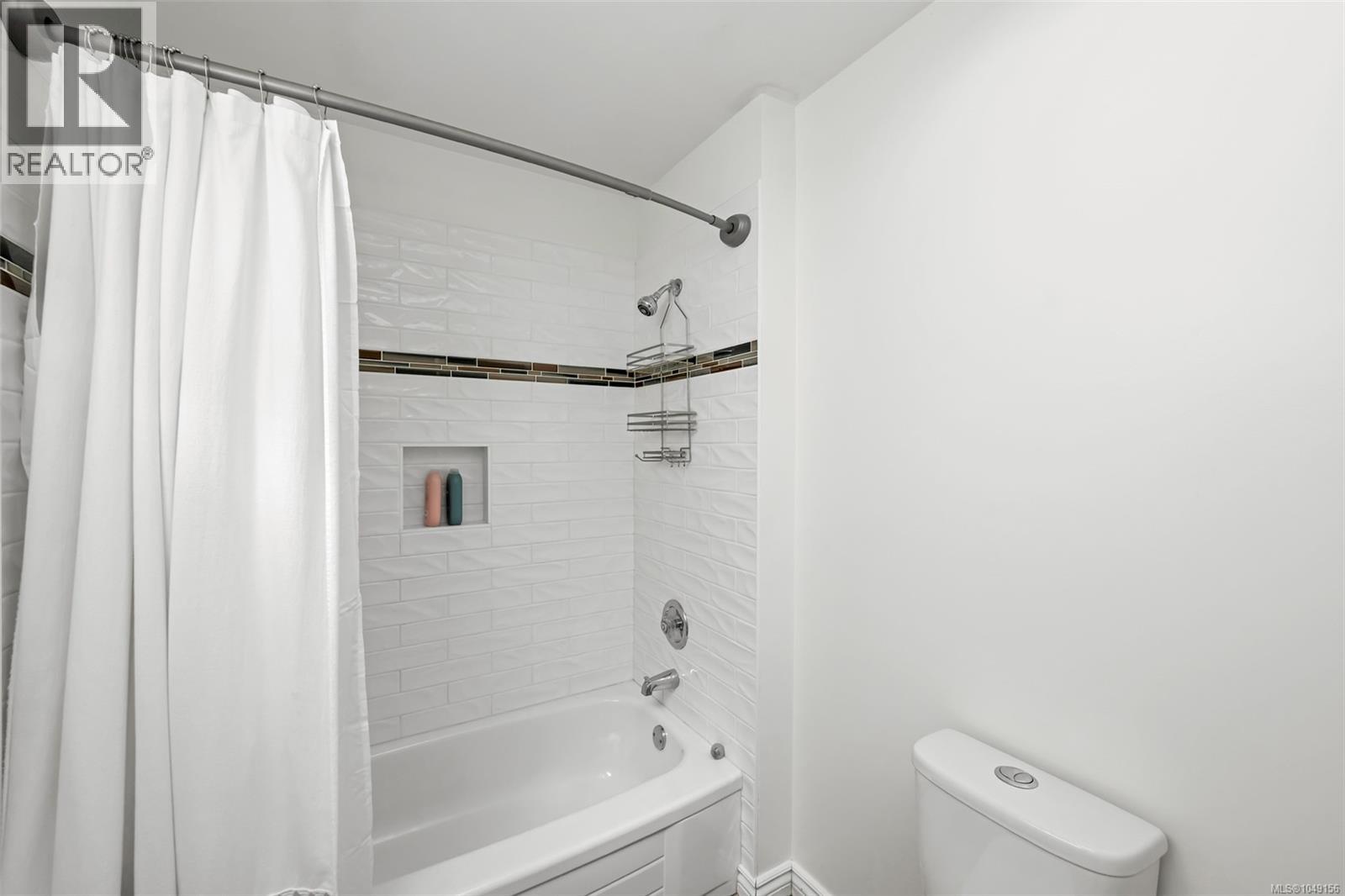 874 Kentwood Lane - 24
