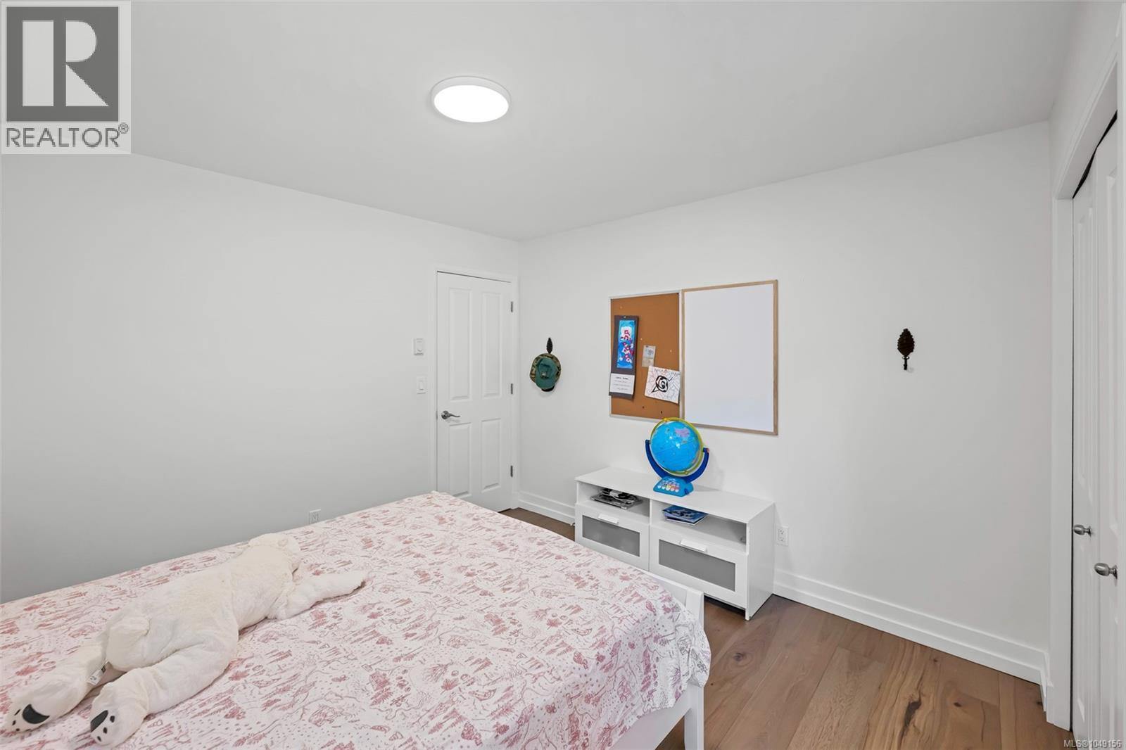 874 Kentwood Lane - 26