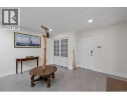 874 Kentwood Lane, Saanich, BC V8Y3C6 Photo 33