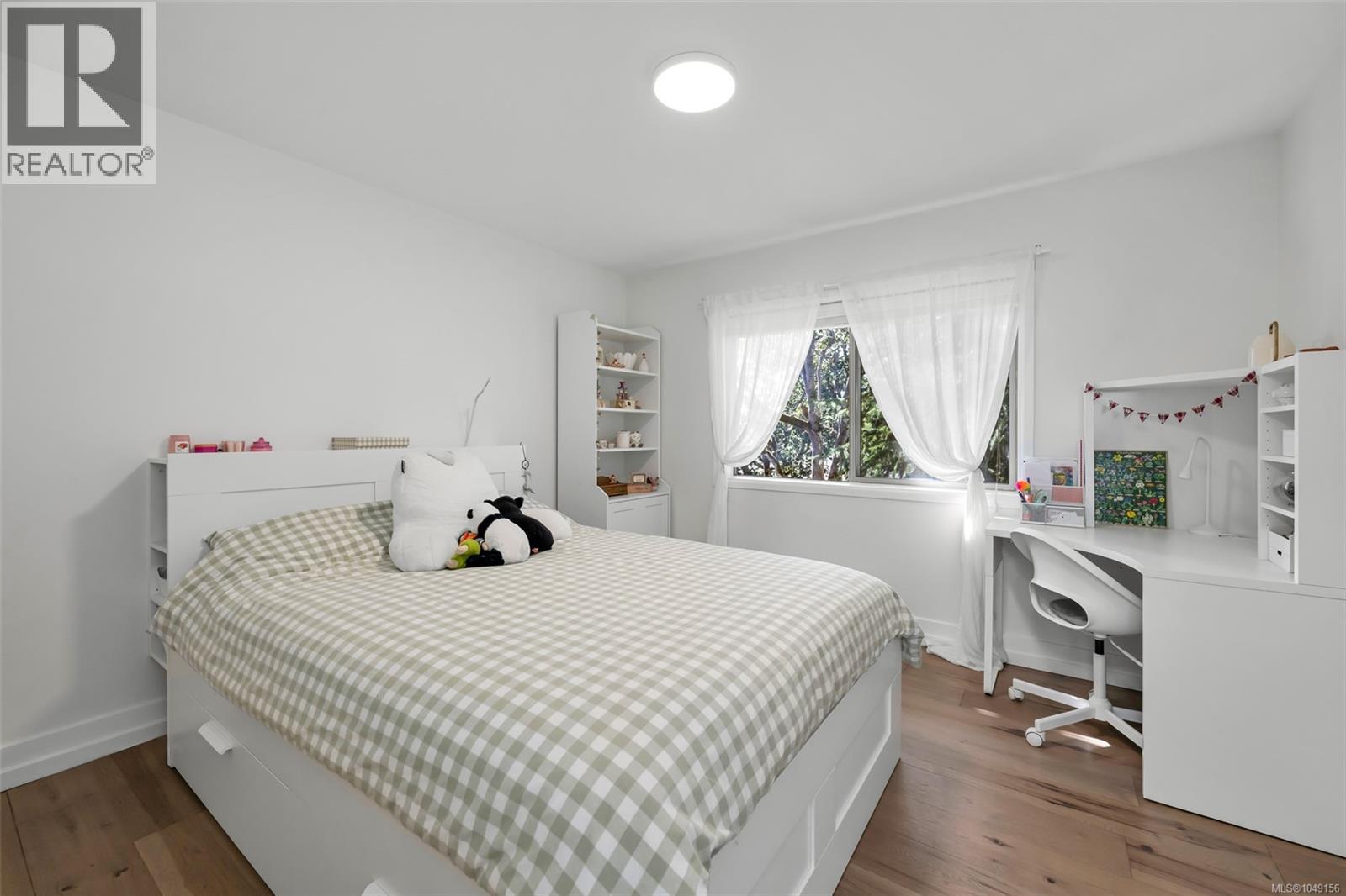 874 Kentwood Lane - 27