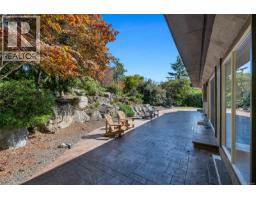 874 Kentwood Lane, Saanich, BC V8Y3C6 Photo 41