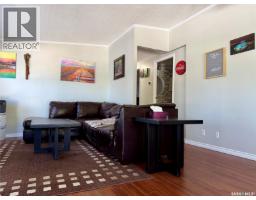 180 10th Street, Buena Vista, SK S2V1B1 Photo 12