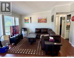 180 10th Street, Buena Vista, SK S2V1B1 Photo 13