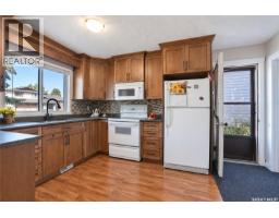 Laundry room - 211 Delaronde Lane, Saskatoon, SK S7J3Z1 Photo 13
