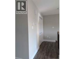 112 Sebastien Street, photo 4